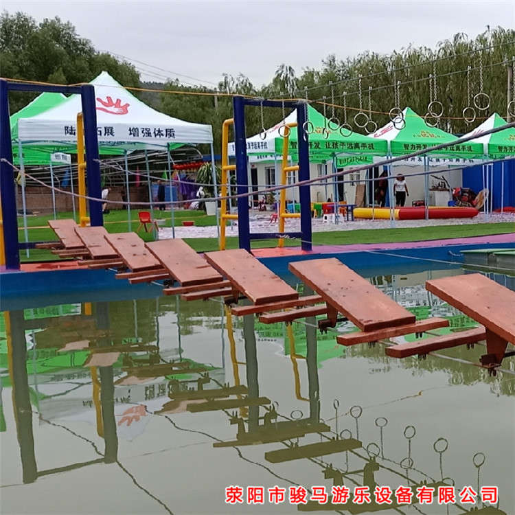 水上樂(lè)園